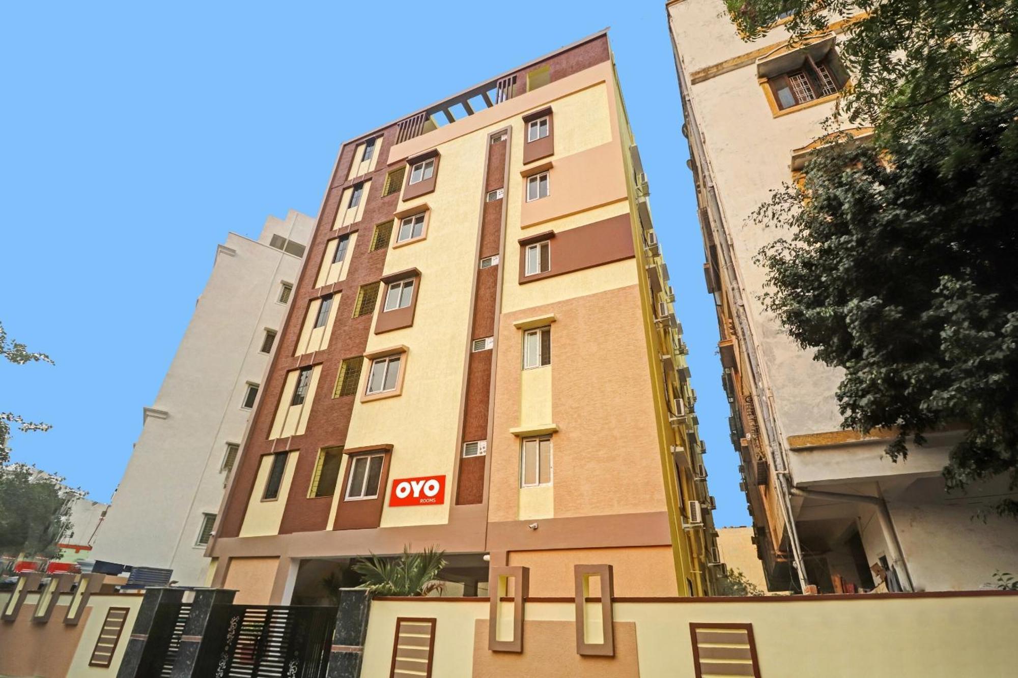 Hotel O Hanuma Residency Sururnagar Kültér fotó