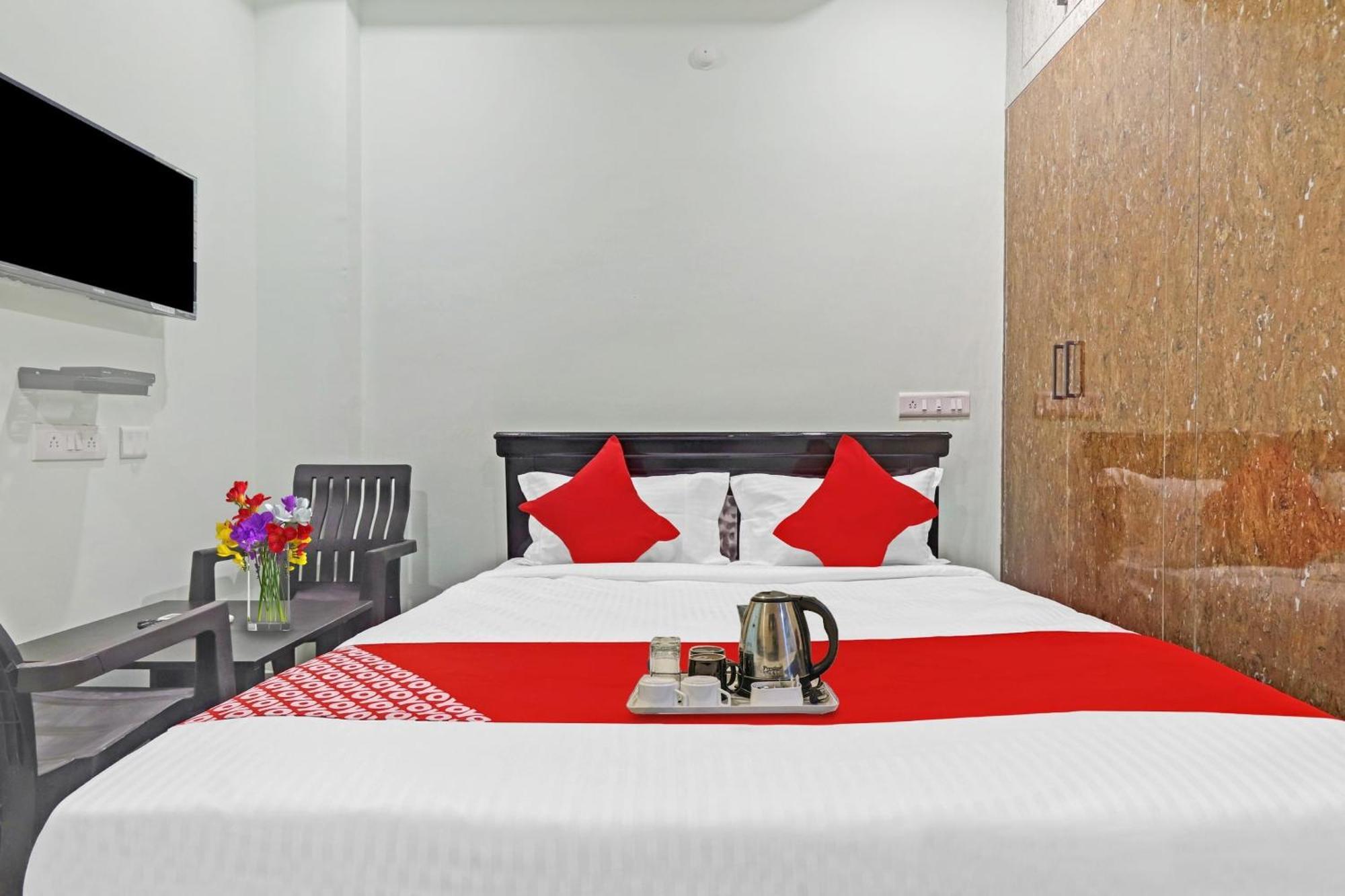 Hotel O Hanuma Residency Sururnagar Kültér fotó